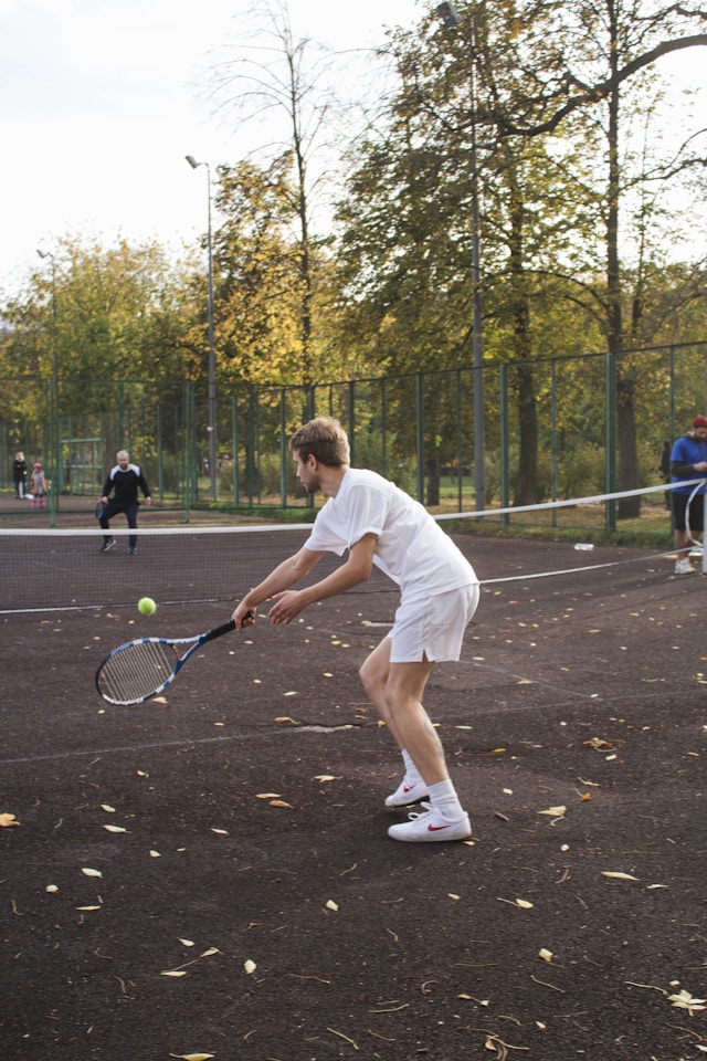 Tennis court facilities